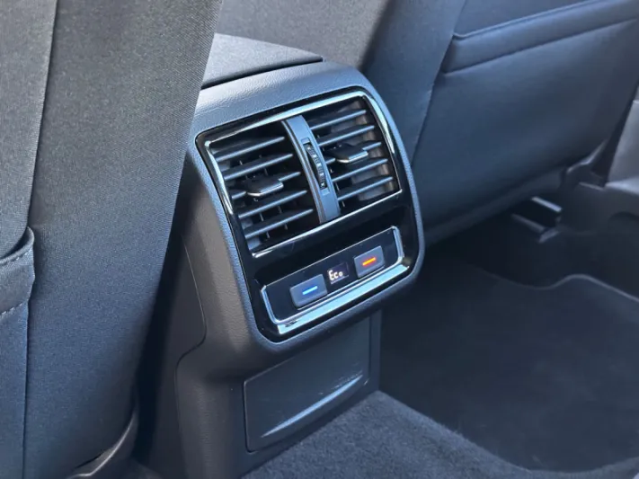 VOLKSWAGEN PASSAT 2020