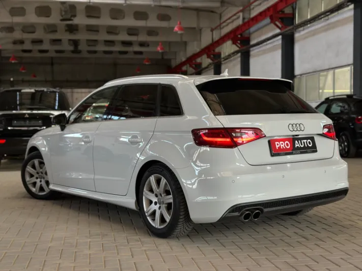 AUDI A3 2013