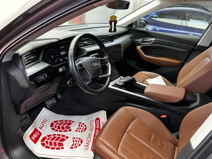 AUDI E-TRON 2020
