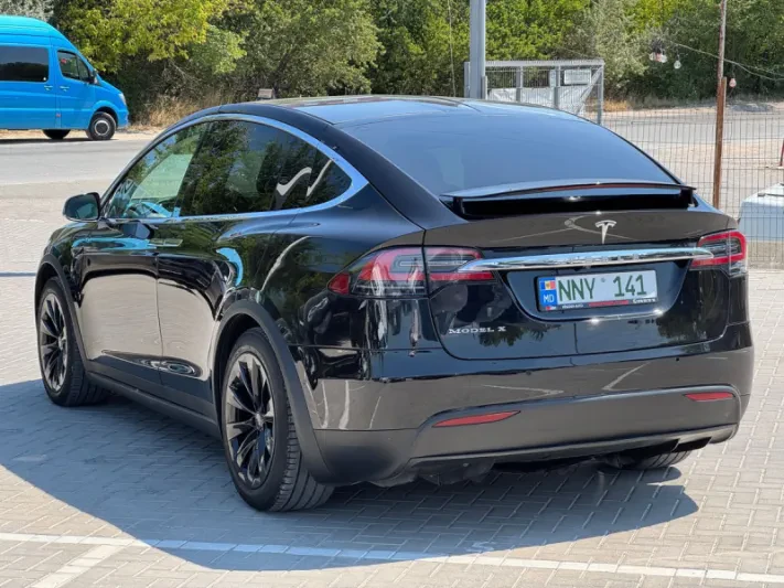 2018 Tesla Model X