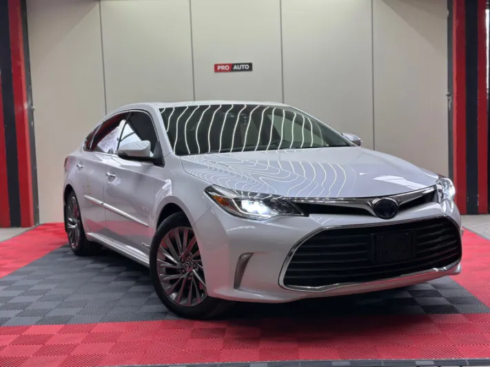 TOYOTA AVALON 2015