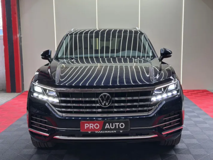 VOLKSWAGEN TOUAREG 2021